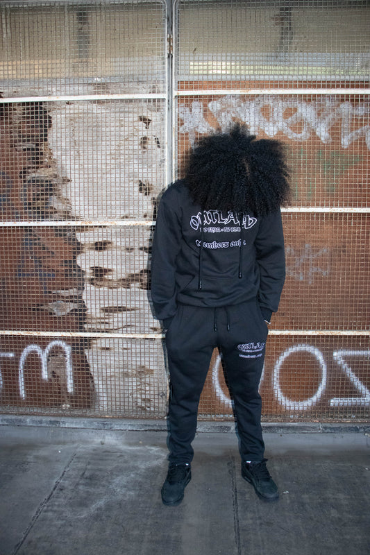 Outlaw Essentials Tracksuit